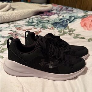 Under Armour Women's Black and White Athletic Shoes